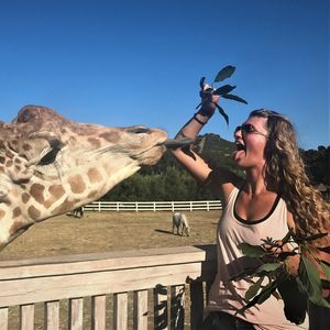 Meet your Posher, Julia